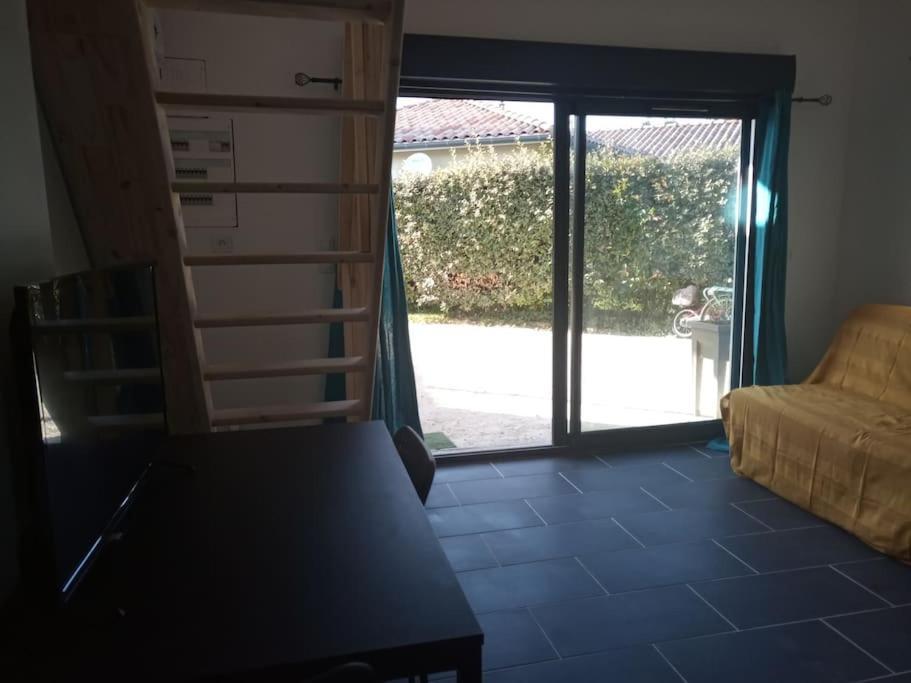 Petite Maison Avec Jardin Entre Et Village